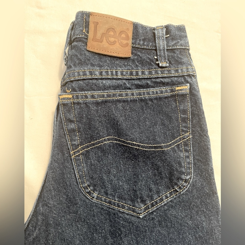 Lee Dark Stone Regular Fit Straight Leg Jean for Men.